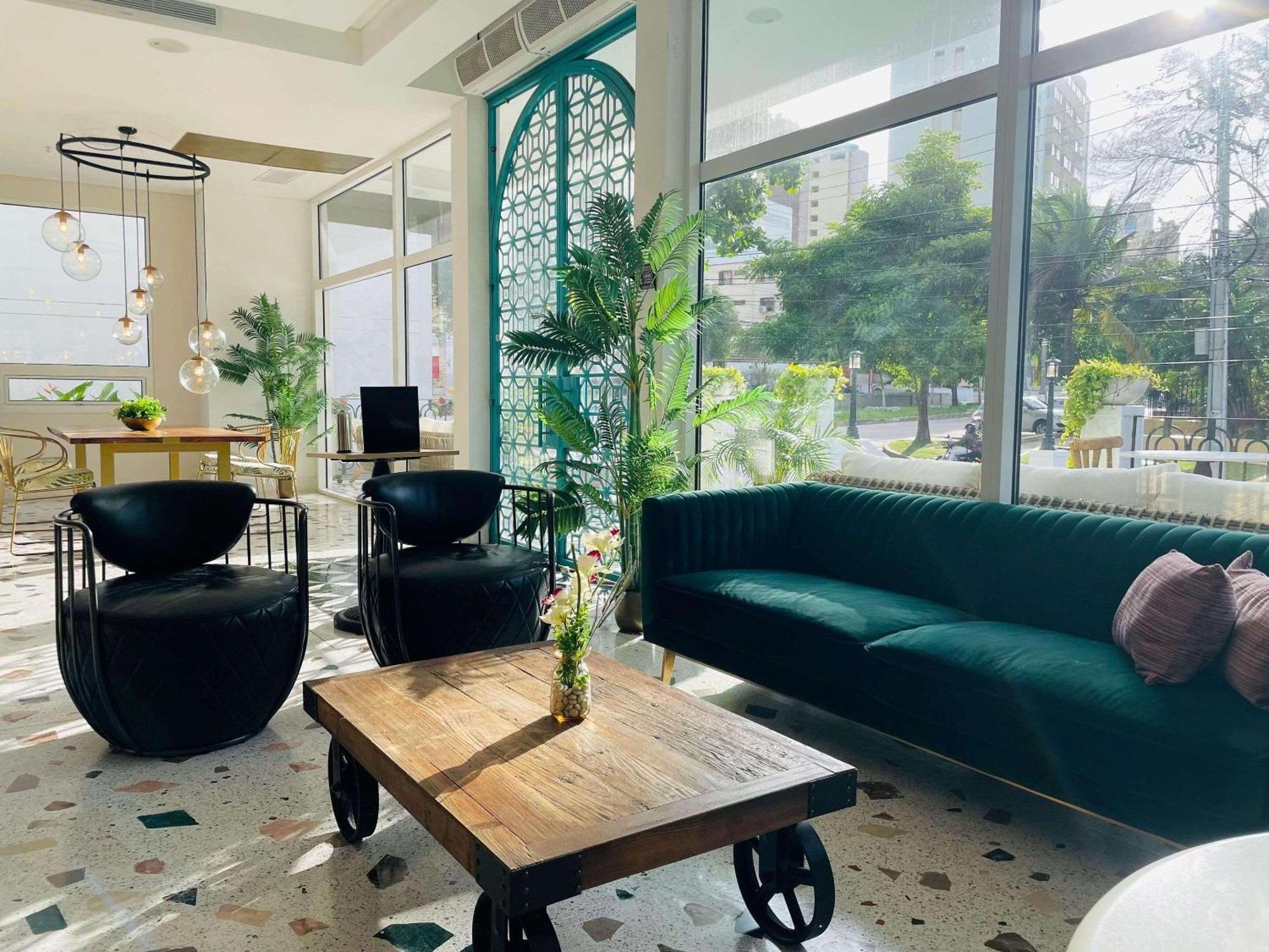 Faranda Collection Barranquilla, A Member Of Radisson Individuals Hotel Barranquilla  Exterior foto The lobby of the hotel